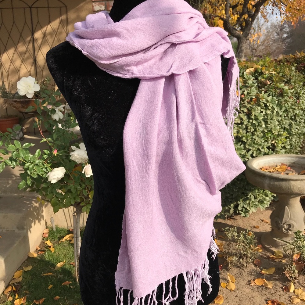 Beautiful angel hair fringe pale pink Shaw